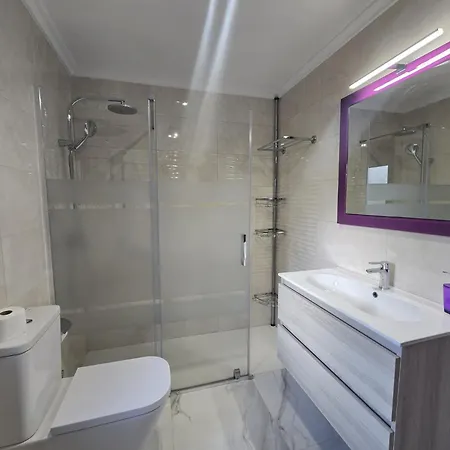 Grupo Rh Apartman *