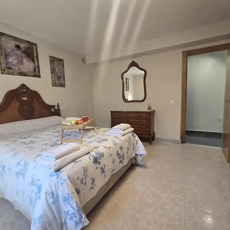Grupo Rh Apartman *